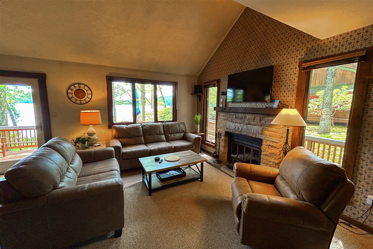 Cozy vacation cottage living room with fireplace